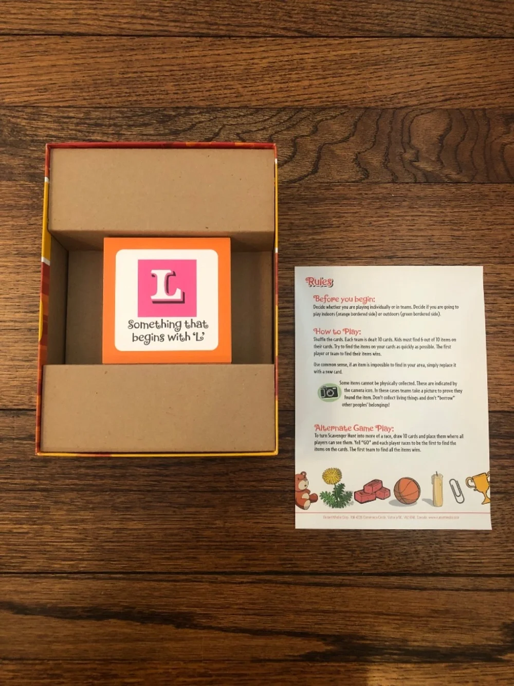 Kids Scavenger Hunt in a Box Game